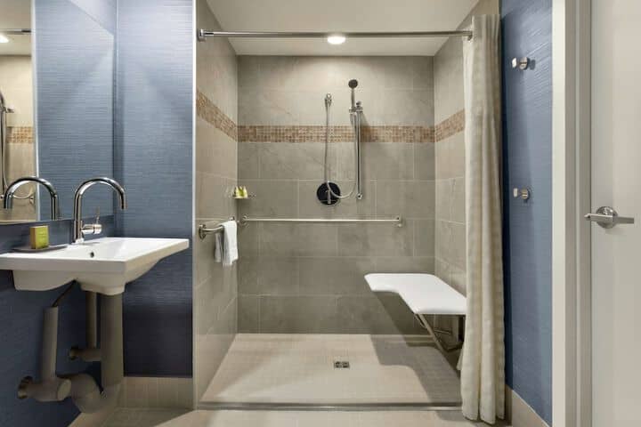 Bathroom shower